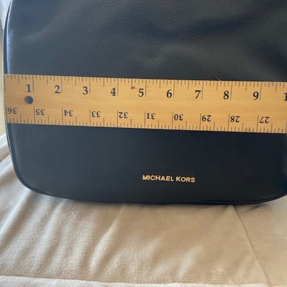 Michael Kors Leather handbag - Picture 10 of 16